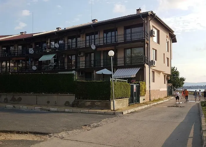 Briz Mk Apartman Ravda