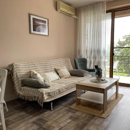 Briz Mk Apartment *